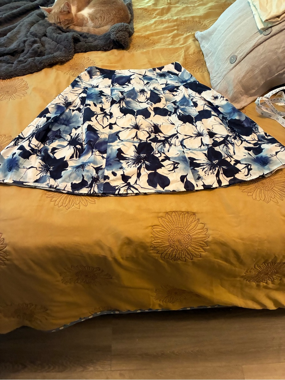 Dialogue Blue & White Floral Circle Skirt
